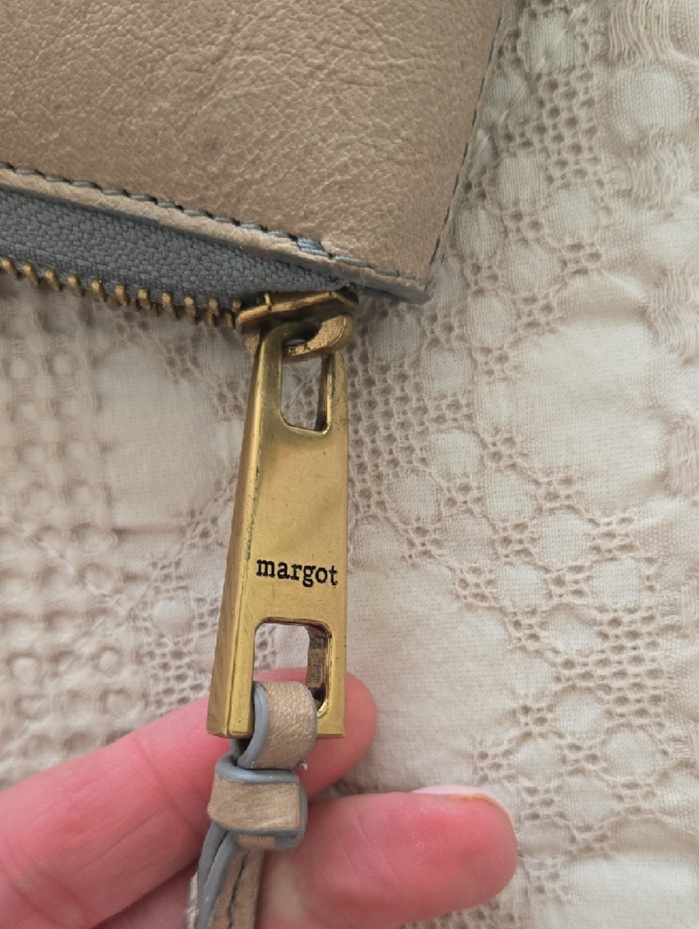 margot Taupe Leather Zip Wristlet Wallet with Blue Trim Normcore Anthropologie - Picture 8 of 8